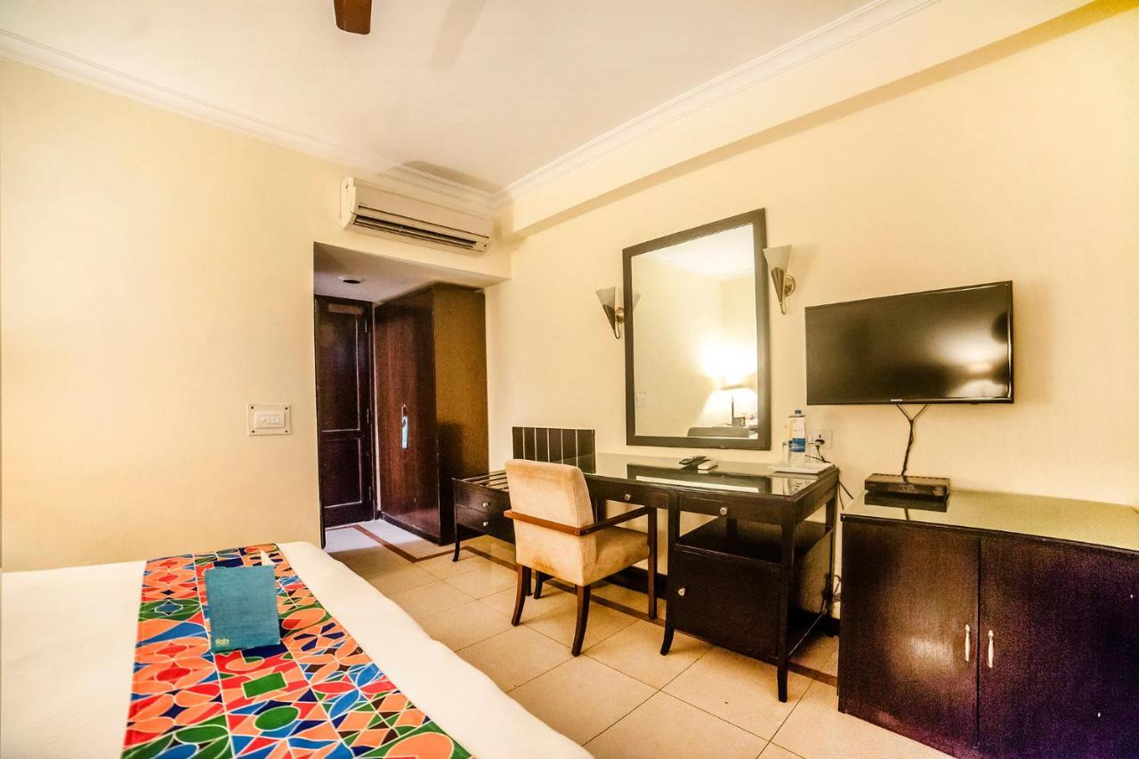 FabHotel BMK Grand Neu-Delhi Exterior foto